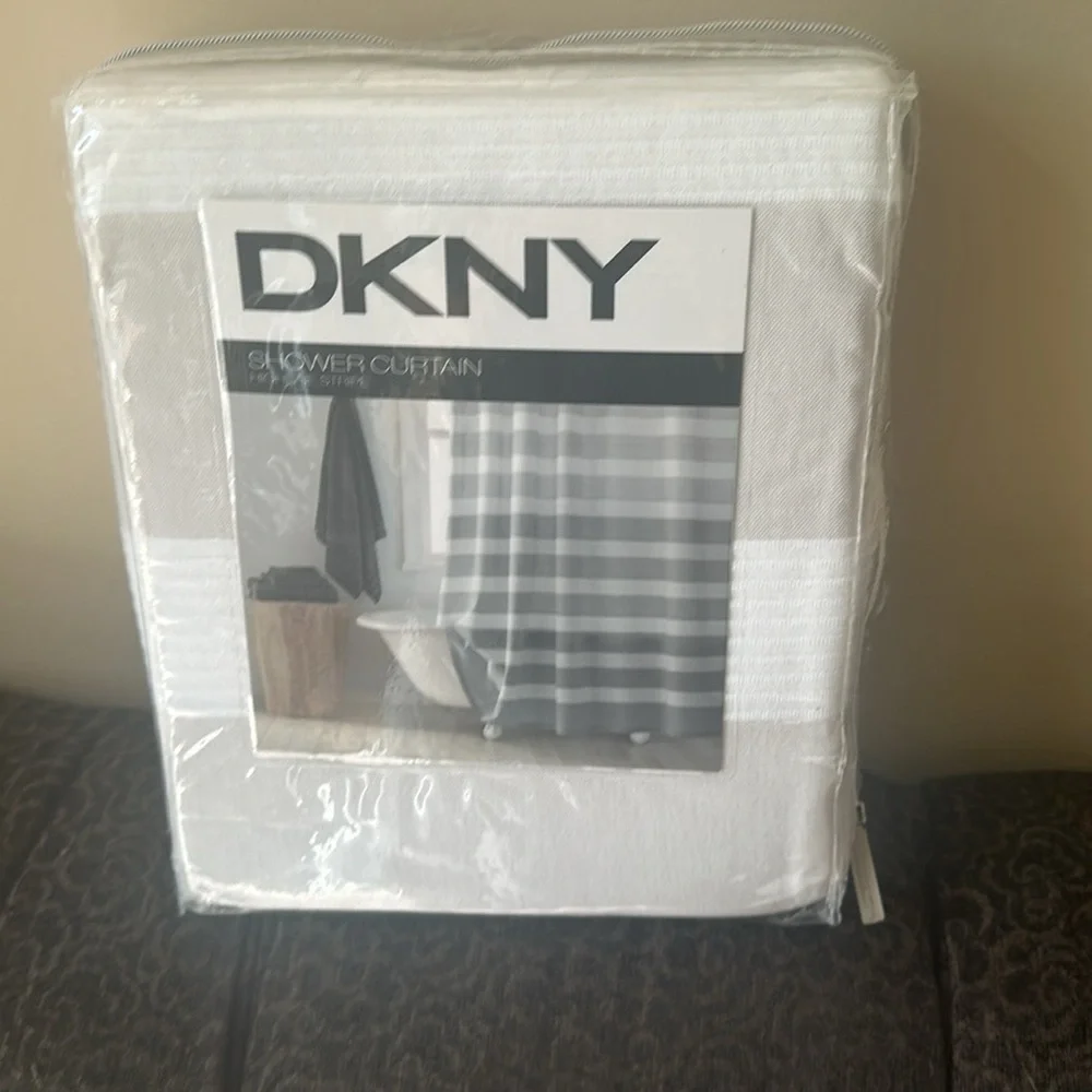 DKNY Gray /white Shower Curtain